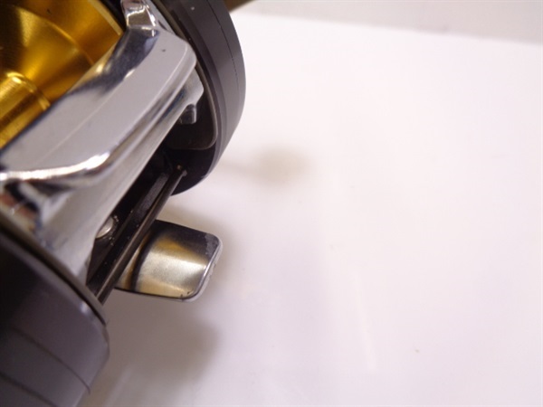 ０７ミリオネアＩＣＶ２５０ 右